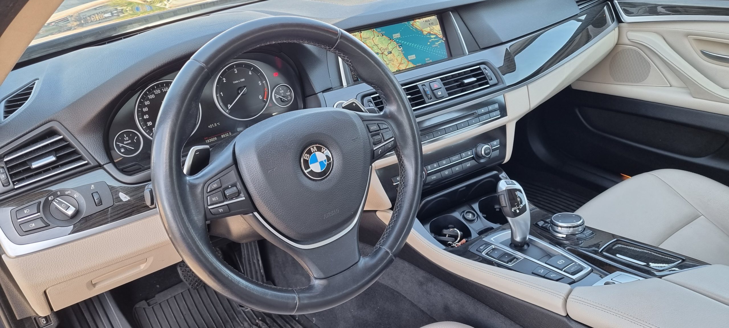 BMW 520D Touring XDRIVE LUXURY