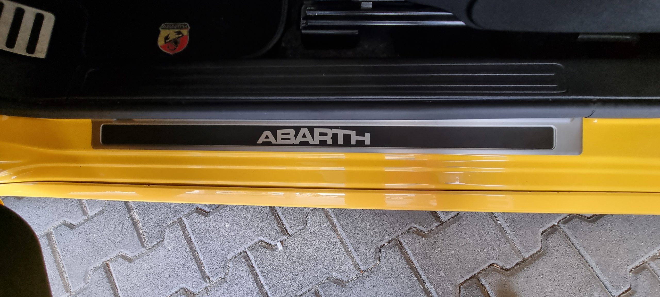 FIAT ABARTH 595 1.4 TURBO T-Jet