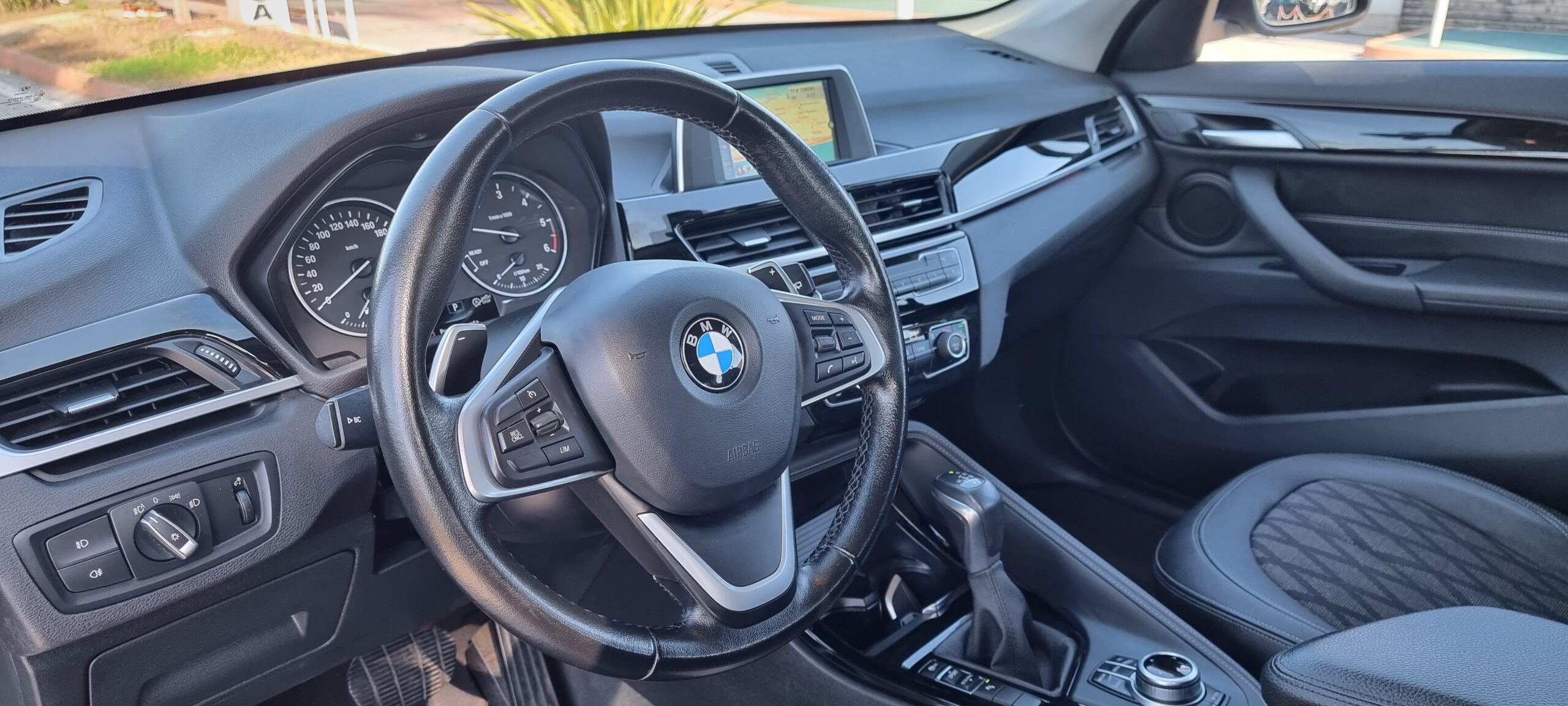 BMW X1 S-DRIVE  18D X-Line